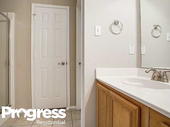5th image of 6705 W Lynn Creek Dr