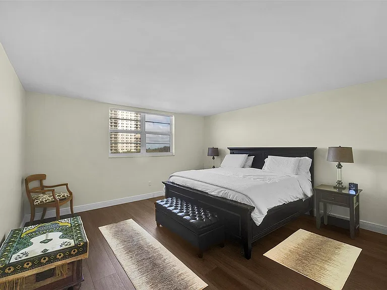 1401 S Ocean Dr #502 — Photo 26