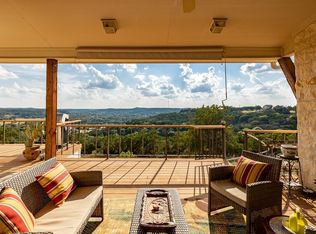 220 Ranch Rim Dr W, Ingram, TX 78025