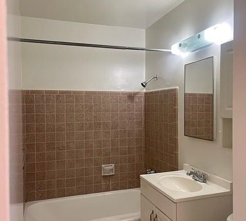 4th image of 2031 Paseo Dorado #16