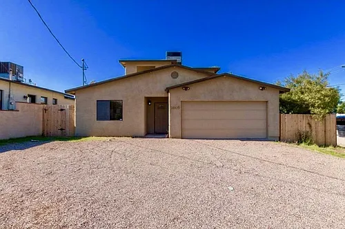 1605 N Fremont Ave Photo 1