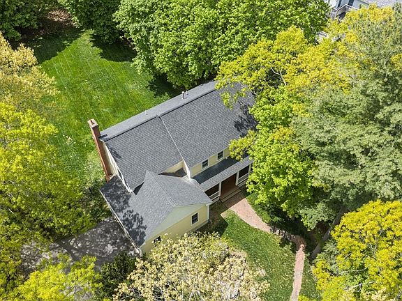 2nd image of 37 Concord Rd