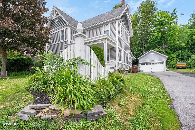 2nd image of 79 Maple Avenue