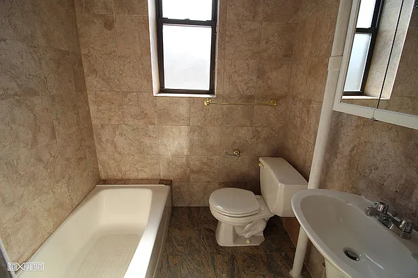 Rented by Citi Habitats | media 4