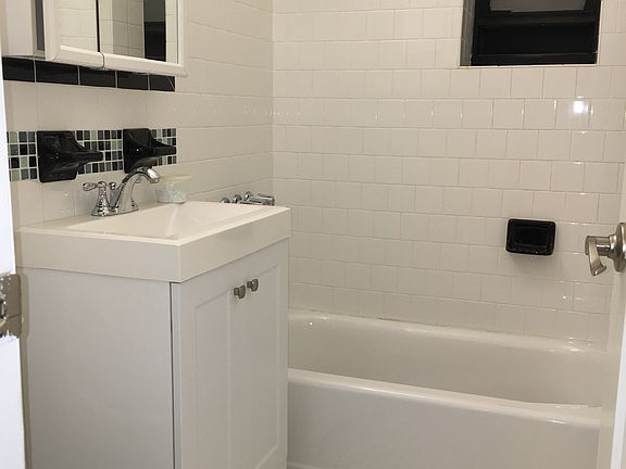 5th image of 4308 40th St #1K