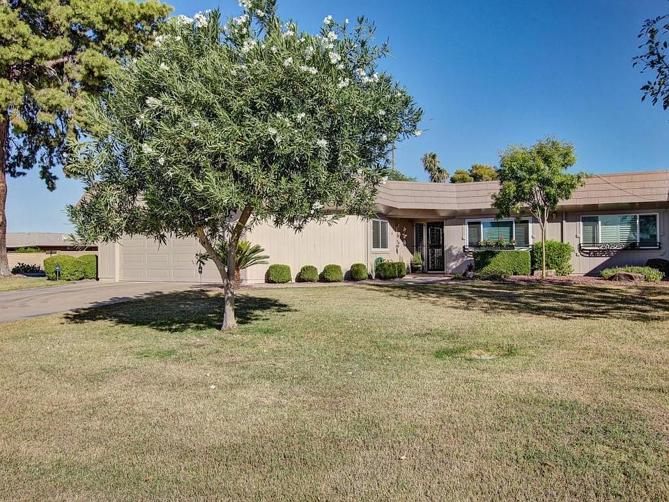 1st image of 10662 W Hutton Dr