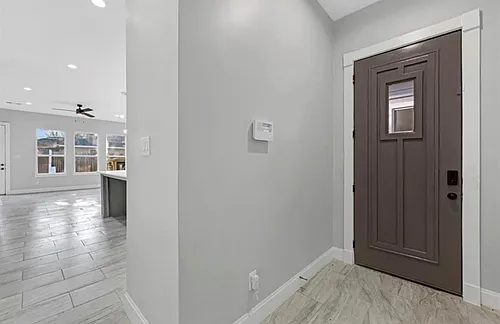 2116 Sam Wilson St Photo 1