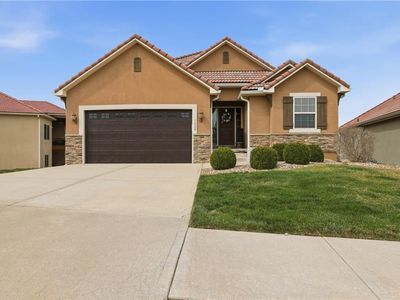 1528 SW Antiquity Dr, Lees Summit, MO, 64081