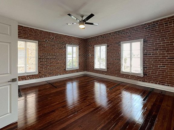 5th image of 3701 W 9th St #301