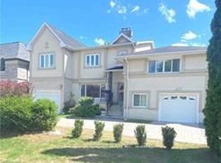 17 Linwood Ave, Toronto, ON M1S1H2