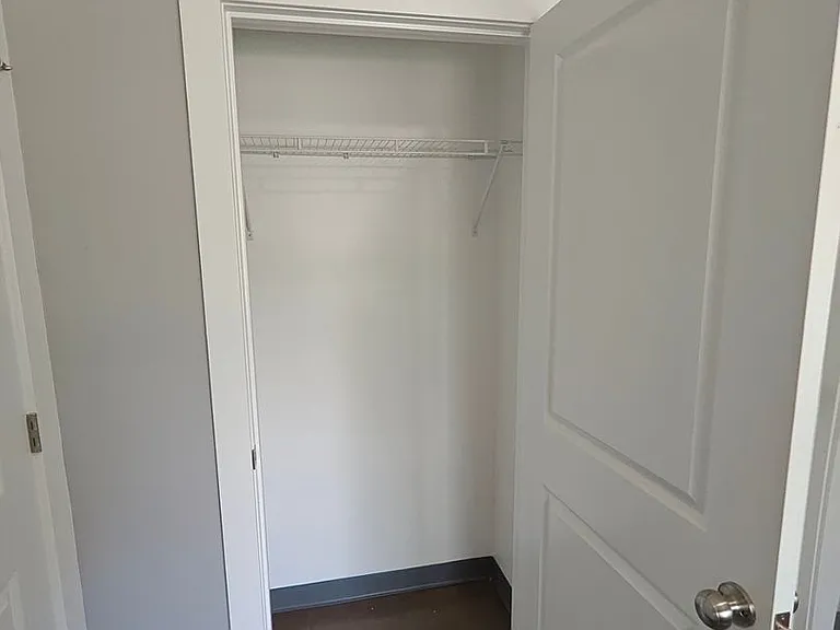 1336 N Walnut St — Photo 38