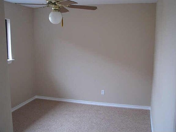 5th image of 10203 Schaper Dr