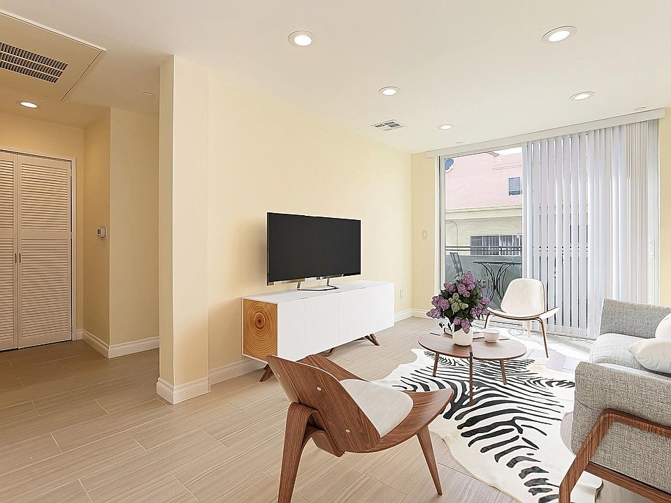 1st image of 12222 Wilshire Blvd APT 205