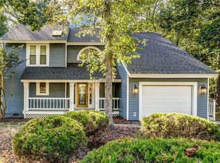 14315 Woods Walk Ln, Midlothian, VA 23112