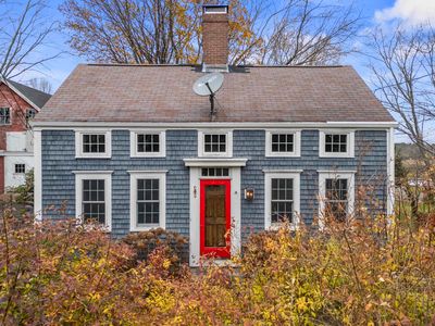 49 Exeter Road, North Hampton, NH, 03862