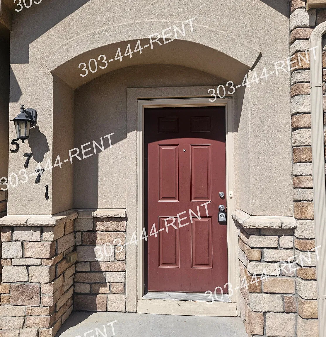 2 bed, 2.5 bath, 1600 sqft, $2,295 — Photo 2