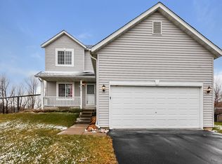 6475 207th St N, Forest Lake, MN 55025