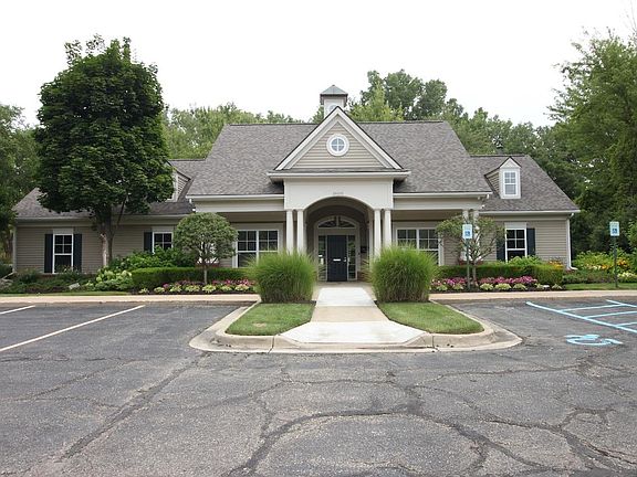 4th image of 25808 Maritime Cir N #49