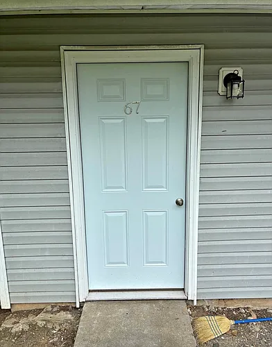 100 Shady Ln Photo 1