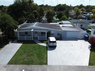 126 Miami Gardens Rd, West Park, FL 33023