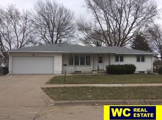 730 N 12th St, Arlington, NE 68002