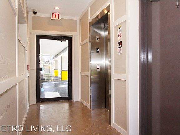 5th image of 744 Westfield Ave APT 201