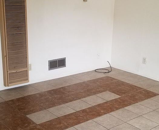 5th image of 1120 Plain St #800-C01
