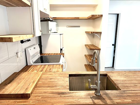 3rd image of 3400 Speedway APT 107