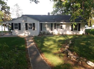 59172 Pine Grove Rd, Colon, MI 49040