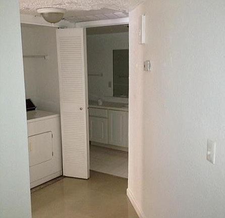 2nd image of 8215 Lake Dr