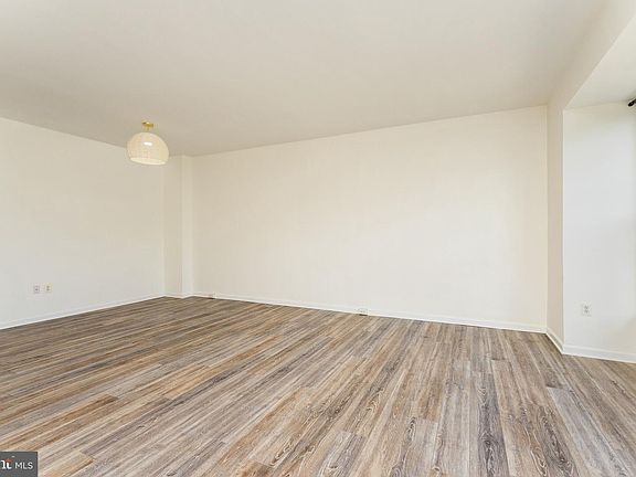 4th image of 42795 Shaler St