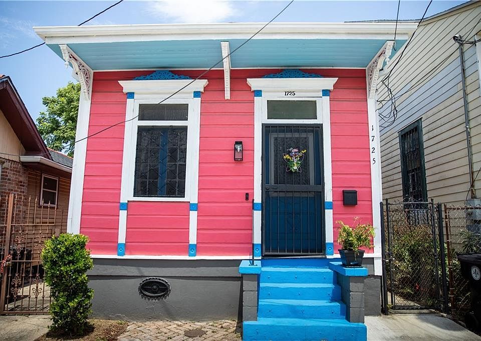 1st image of 1725 Saint Philip St