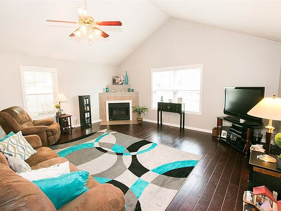 Great room with Hardwood floors