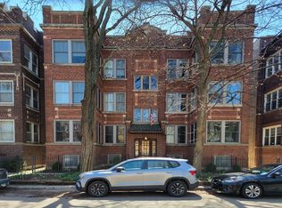 1433 W Rosemont Ave APT 2W, Chicago, IL 60660