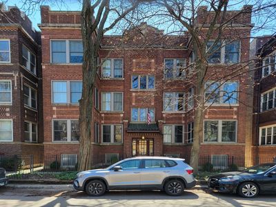 1433 W Rosemont Ave APT 2W, Chicago, IL, 60660
