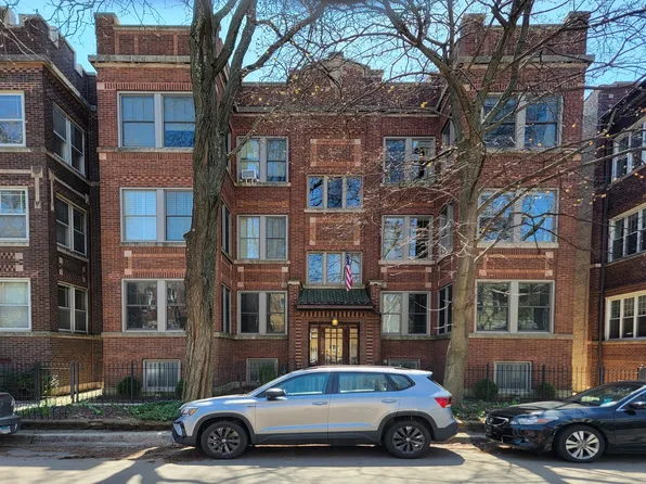 1433 W Rosemont Ave APT 2W, Chicago, IL 60660