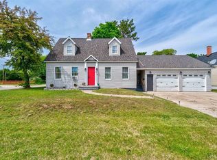 216 W Avenue B, Newberry, MI 49868