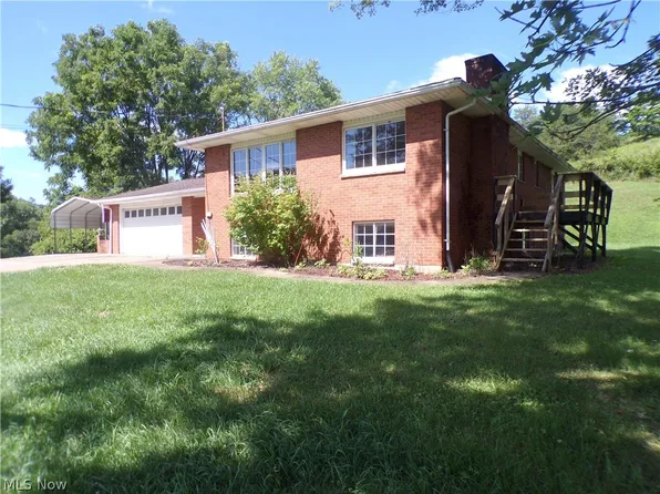 1617 Missouri Run Rd, Parkersburg, WV 26101