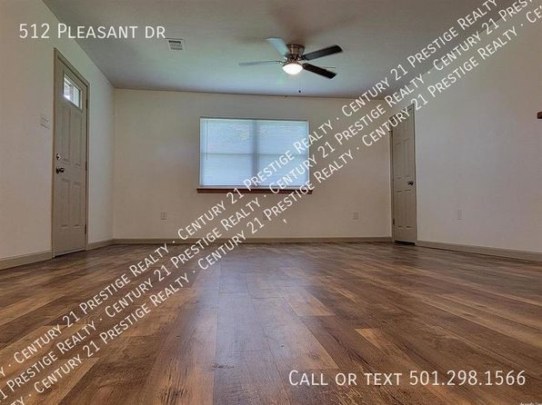 512 Pleasant Dr, Lonoke, AR 72086