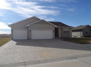 4027 Westgate Rd, Grand Island, NE 68803