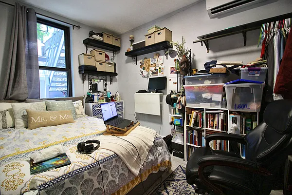 Rented by Bold New York | media 38