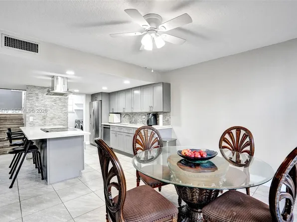 9451 Live Oak Pl APT 102, Davie, FL 33324