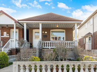 40 Sanderstead Ave, Toronto, ON M6E4X7