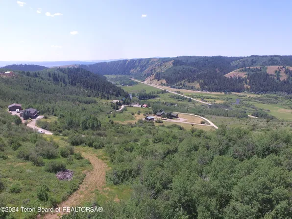 Nya Hillside Loop Rd, Thayne, WY 83127