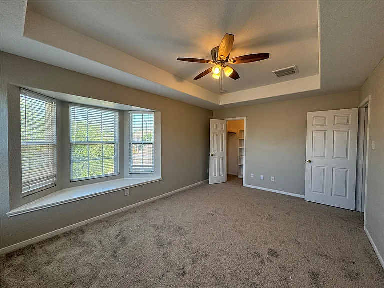 19543 Clevera Walk Ln — Photo 32