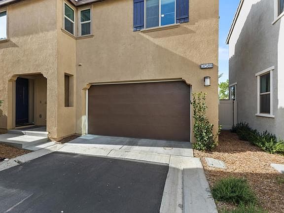 3rd image of 31589 Wieck Rd