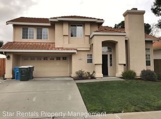 236 Sun Gate Ct, Vacaville, CA 95688