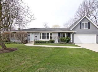 508 Huber Ln, Glenview, IL 60025