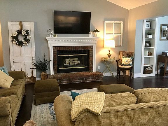 4th image of 1814 SE 34th Ln