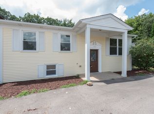 1114 N Fairfield Rd, Round Lake Beach, IL 60073